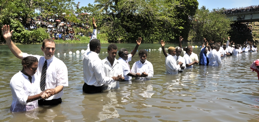On the second and final Sabbath, 524 blood redeemed souls were baptized by 29 pastors in a crocodile infested river.